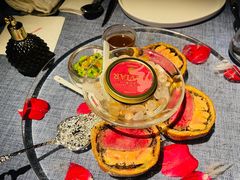 -弦月窗LUNETTE BY AMANDA(复兴路店)