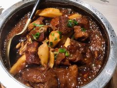 石锅山药焖牛腩-九毛九西北菜(番禺万达店)
