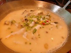 -格塘人家·山泉水煮鱼(望兴家园店)
