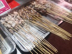 -小魏哥果仁烤面筋