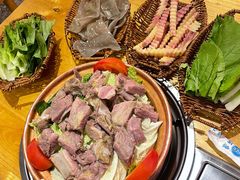 -阿婆情腊排骨火锅(金虹路店)