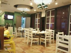 -闫府私房菜(经四路万达店)