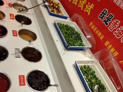 -钢管厂五区小郡肝串串香火锅(梅川路店)