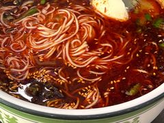 -伊穆祥牛肉面总店·清真