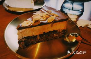 Caramel Brownie