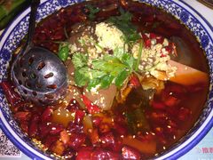 重庆毛血旺-胡桃里音乐酒馆(环亚凯瑟琳广场店)