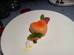 -弦月窗LUNETTE BY AMANDA(复兴路店)