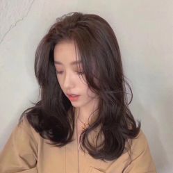 -明洞造型精品烫染