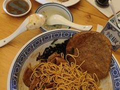 -沪西老弄堂面馆(定西路店)