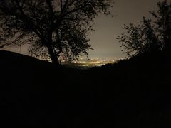 -鬼笑石后山停车场