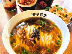 -矮子粉店1985·长沙米粉(湘春路店)