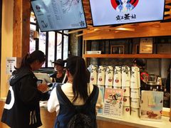 -霸王茶姬(南强街店)