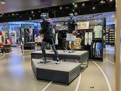 -NIKE品牌体验店(金源新燕莎店)