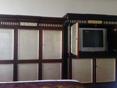 房间两个大柜子-美视五月花高尔夫度假酒店(滨海西店)