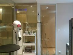-Pets First伊珊娜洗护·精致美容·家庭式寄养(新会路店)