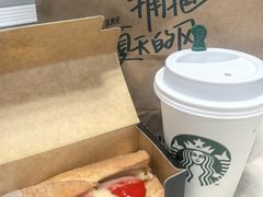 滇香菌菇牛肉法棍三明治-星巴克(中山广场店)
