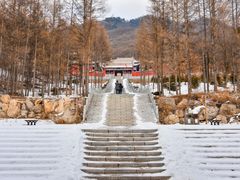 -九鼎铁刹山风景区