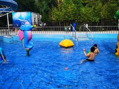-青年湖公园水上世界