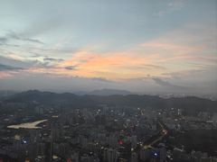 -平安金融中心云际观光层