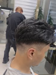 -苏奇发型·烫发染发