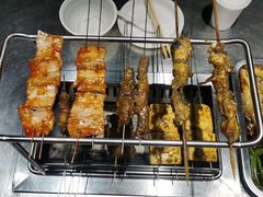 -绿地三只羊羊肉串(万科店)