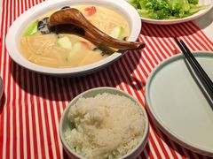 -斯普瑞斯奥特莱斯