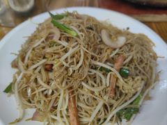 -雄伟美食(高沙中街店)