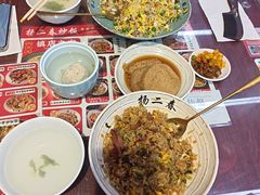 -扬二春炒饭(国庆路总店)