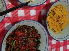 -荆九爷爆炒桥头三嫩(云南北路店)