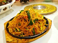 石板肉渣土豆丝-肥肥小厨(咸阳路店)