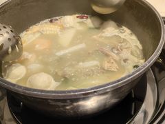 -汤宴·参须肚包鸡(南京路店)