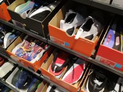 -NIKE上海青浦优选体验店