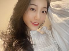 -URBAN REVIVO(欢乐海岸购物中心店)