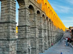 -塞哥维亚输水道