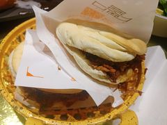 标准肉夹馍-宽味餐厅(万博广场店)