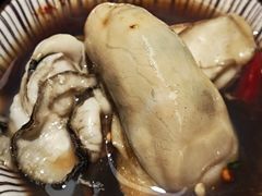 招牌现蒸乳山大生蚝-铭牛烧肉·和牛海鲜自助(高新月牙湖店)