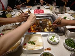 -海底捞火锅(杭州庆春路夜宵主题店)