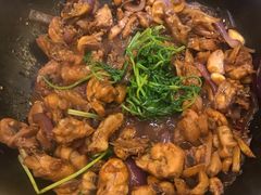 -胡须佬鸡煲四季火锅店(石厦西村直营店)