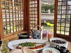 -绿茶餐厅(龙井船宴· 品牌总店)