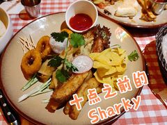 -鲨鱼美式餐厅酒吧Sharky