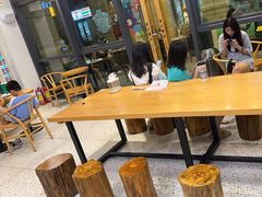 -霸王茶姬(泛海广场店)