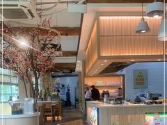 -蜜桃餐厅·伴山(湖滨商业街店)