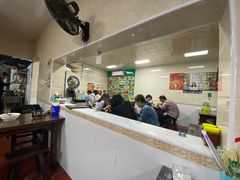 -亚忠小吃店(曾厝垵店)