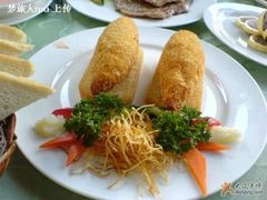黄油鸡卷-小白桦西餐厅