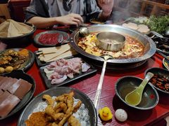 -谭鸭血老火锅(万象九宜城店)