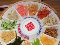-怪噜范·老贵阳街头名小吃(汇金星力城店)