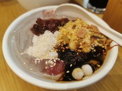 -蓉李记成都名小吃(武汉菱角湖万达店)