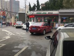 -中国石化加油站(保德路站)