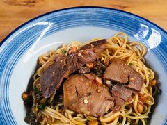 牛肉拌粉-万方圆拌粉瓦罐汤(滕王阁旗舰店)