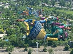 -泸州欢乐派海滩公园